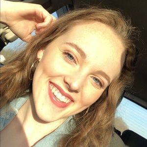 Meet your Posher, Christa